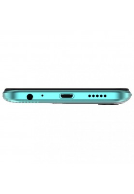 Смартфон Tecno Spark 8C KG5n 4/64GB Turquoise Cyan (4895180777967)