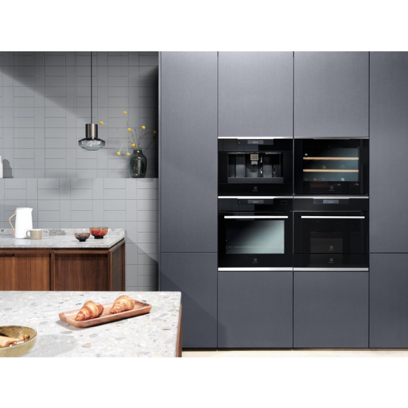 Духовка електрична Electrolux OKA9S31WX