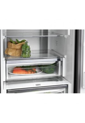Холодильник із морозильною камерою Electrolux RNT7ME34X2