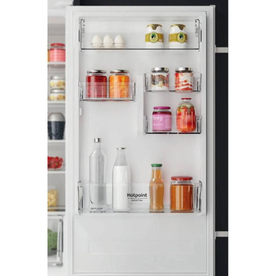 Холодильник із морозильною камерою Hotpoint-Ariston HAC18T311