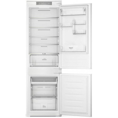 Холодильник із морозильною камерою Hotpoint-Ariston HAC20 T321