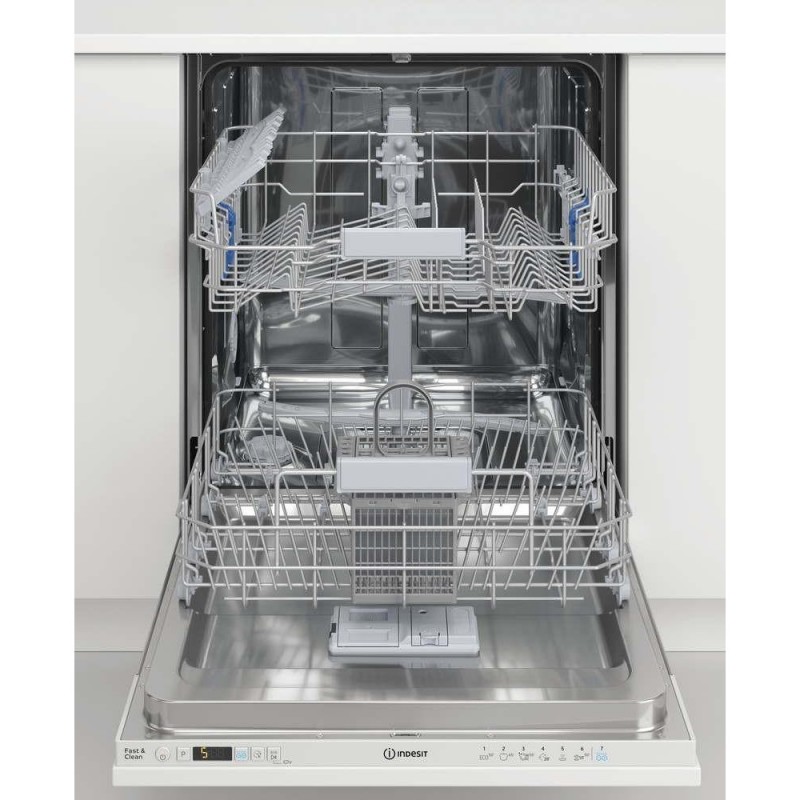 Посудомийна машина Indesit DIC 3B+16 A