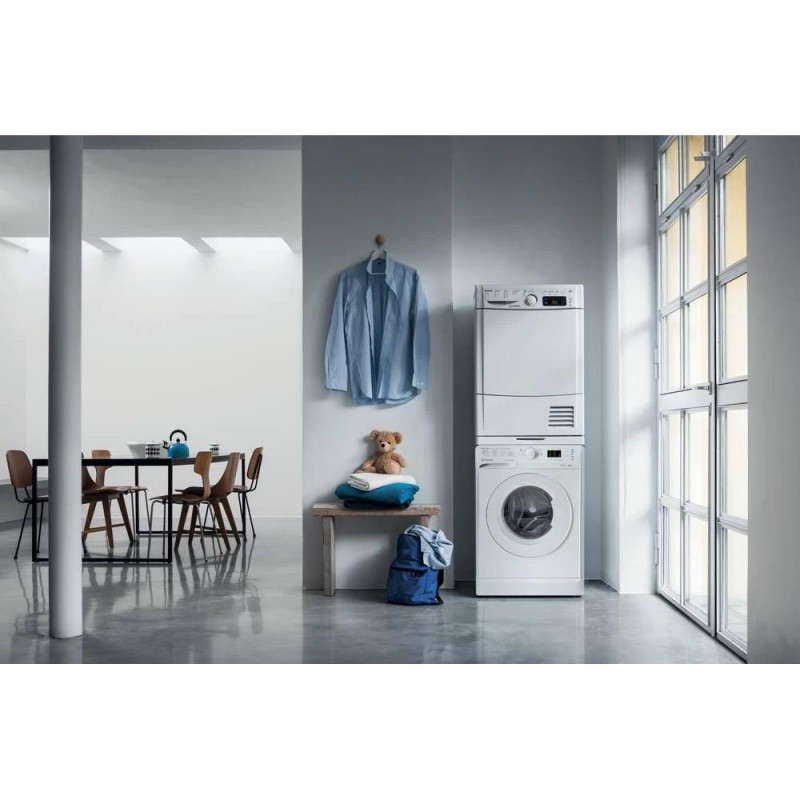 Пральна машина автоматична Indesit OMTWSA 61052 W