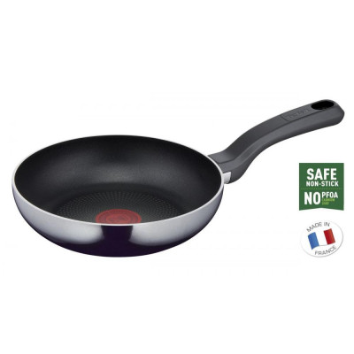 Сковорода звичайна Tefal Resist Intense (D5260432)