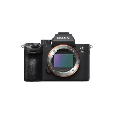 Бездзеркальна камера Sony Alpha A7 III Body (ILCE7M3B.CEC)