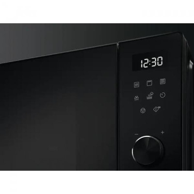 Мікрохвильова піч з грилем Electrolux EMZ729EMK