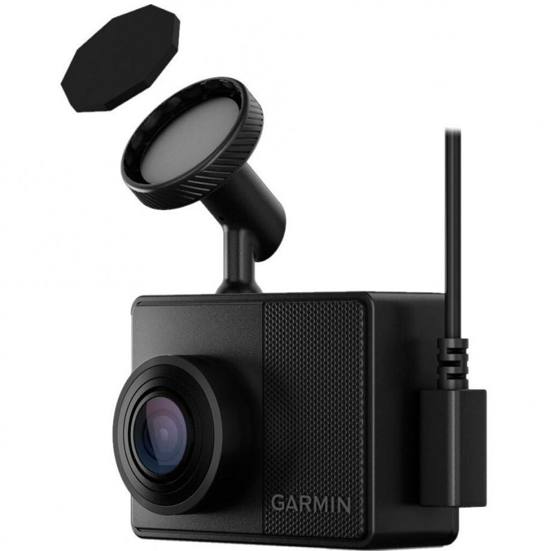 Автомобільний відеореєстратор Garmin Dash Cam 67W (010-02505-15)