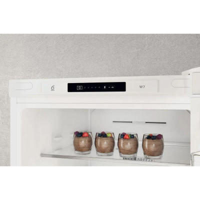 Холодильник із морозильною камерою Whirlpool W7X 81I W