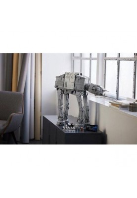 Блоковий конструктор LEGO AT-AT (75313)