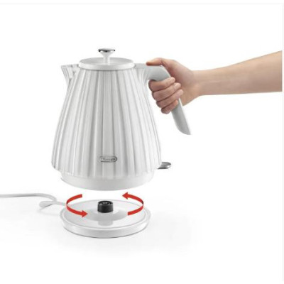 Електрочайник Delonghi Ballerina KBD2001.WH