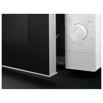 Мікрохвильова піч з грилем Electrolux EMZ421MMW