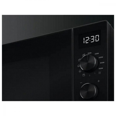 Мікрохвильова піч з грилем Electrolux EMZ725MMK