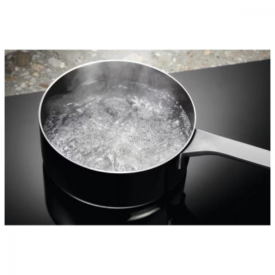 Варильна поверхня електрична Electrolux CIR60430CB