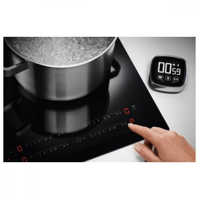 Варильна поверхня електрична Electrolux EIV854