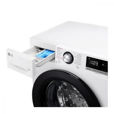 Пральна машина автоматична LG F2V3HS6WW
