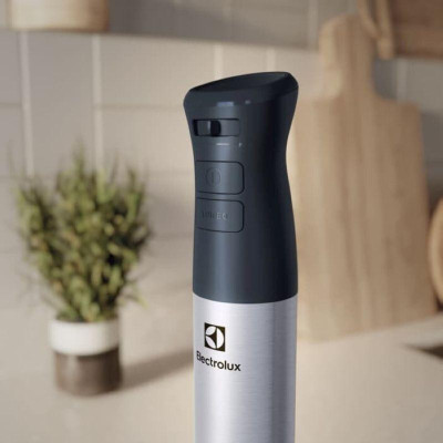 Занурювальний блендер Electrolux E5HB1-6SS Занурювальний блендер Electrolux E5HB1-6SS