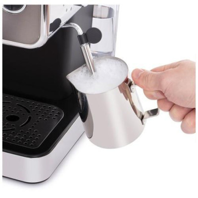 Рожкова кавоварка еспресо Russell Hobbs Distinctions Metallic 26452-56
