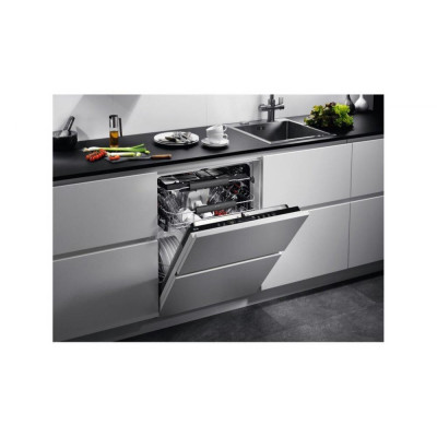 Посудомийна машина AEG FSE63717P