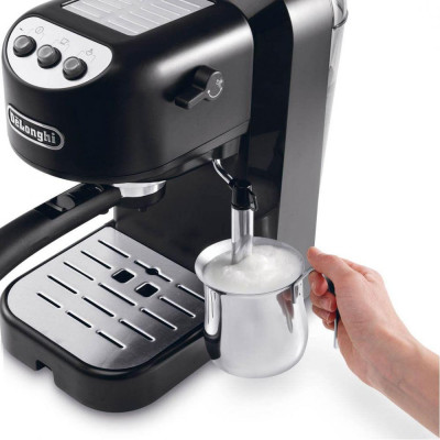 Рожкова кавоварка еспресо Delonghi EC 251.B