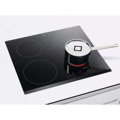 Варильна поверхня електрична Electrolux LIR60430