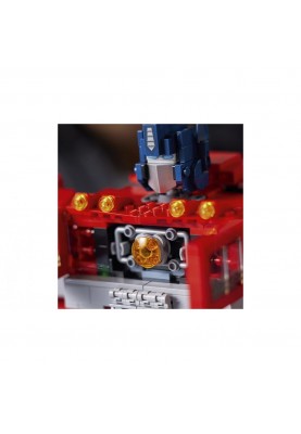 Блоковий конструктор LEGO Оптимус Прайм (10302)