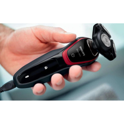 Електробритва чоловіча Philips S5130/06