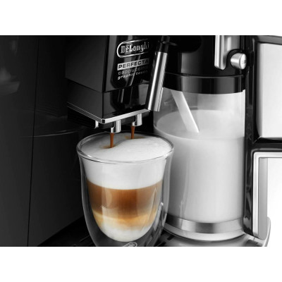 Кавомашина автоматична Delonghi Esam 5556.B