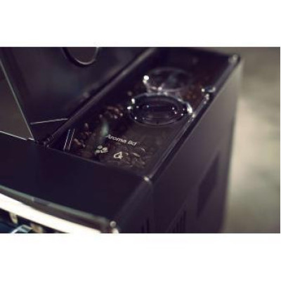 Кавомашина автоматична Saeco PicoBaristo Deluxe (SM5572/10) Кавомашина автоматична Saeco PicoBaristo Deluxe (SM5572/10)