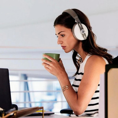 Навушники з мікрофоном Sennheiser Momentum M3 AEBTXL Sandy White (508235)