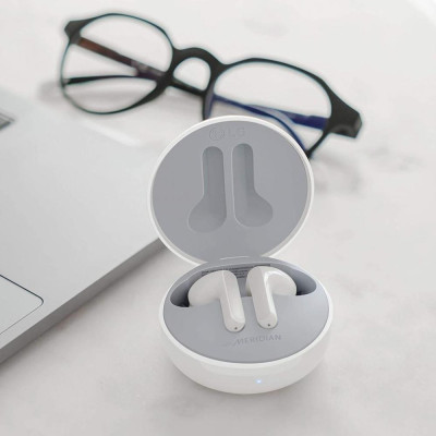 Навушники TWS ("цілком бездротові") LG TONE Free FN4 True Wireless White (HBS-FN4.ABRUWH)
