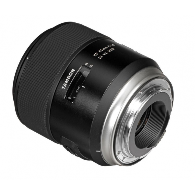 Довгофокусний об'єктив Tamron SP 85mm f/1,8 Di VC USD (for Sony)