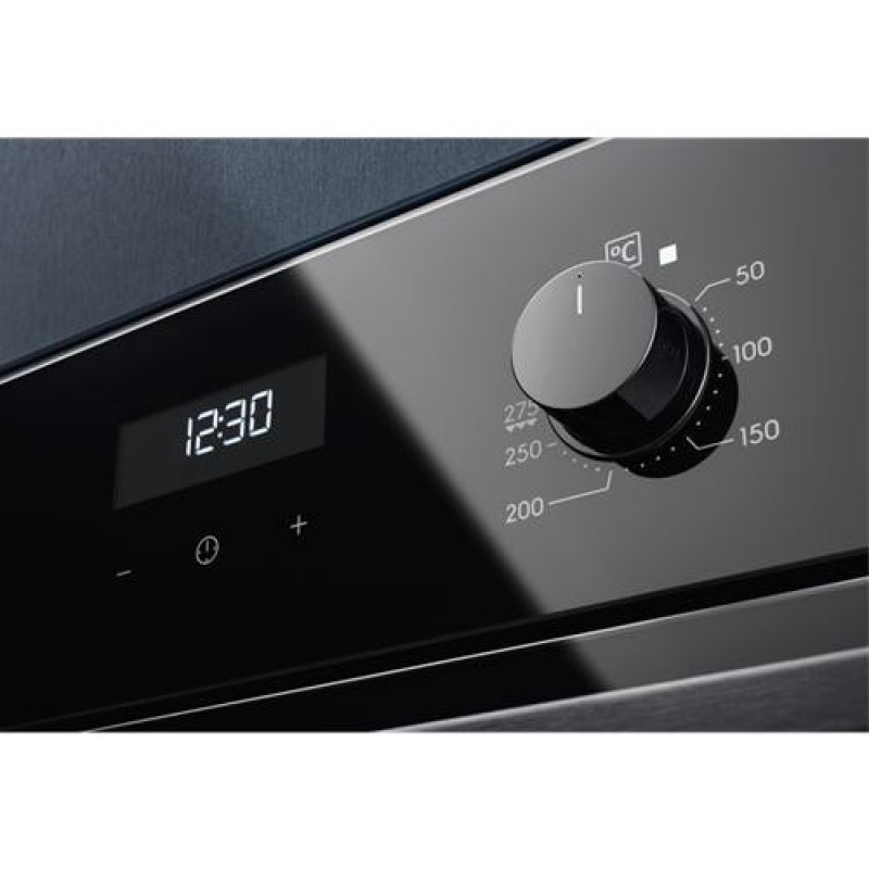 Духовка електрична Electrolux EOE5C71Z