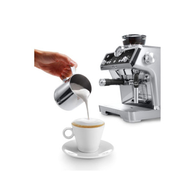 Рожкова кавоварка еспресо DeLonghi La Specialista EC 9335.M