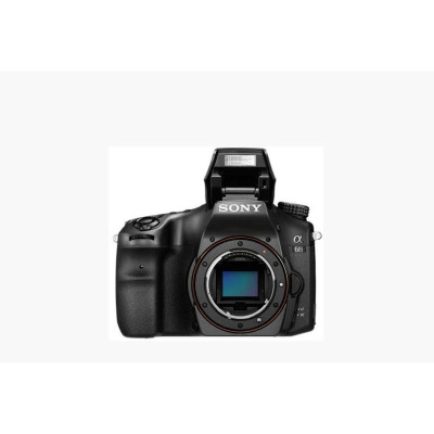 Дзеркальна камера Sony Alpha A68 body
