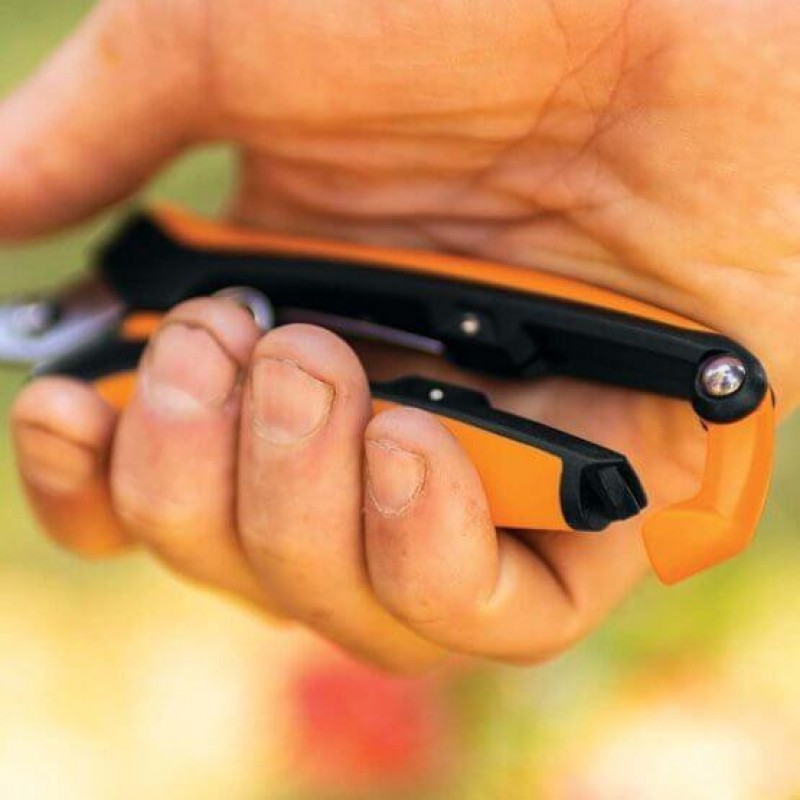 Ножиці садові Fiskars SP160 (1063325)