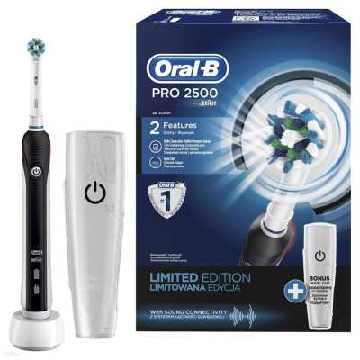 Електрична зубна щітка Oral-B Pro 2500 Black