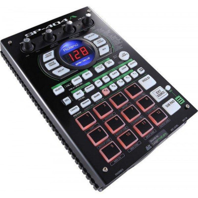 Семплер Roland SP-404A