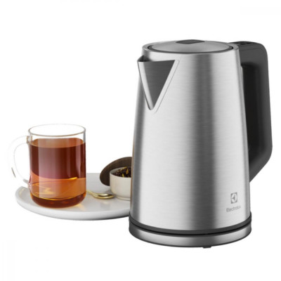 Електрочайник Electrolux E5K1-6ST Електрочайник Electrolux E5K1-6ST