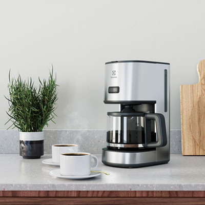 Крапельна кавоварка Electrolux Create 4 E4CM1-4ST