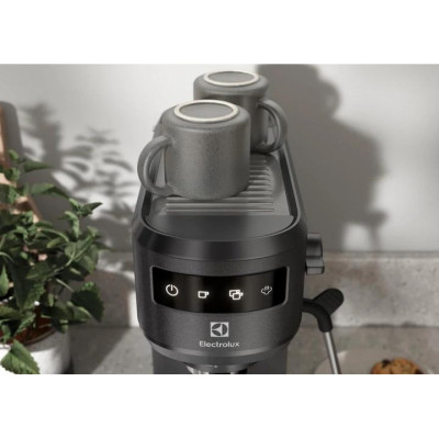 Рожкова кавоварка еспресо Electrolux E6EC1-6BST
