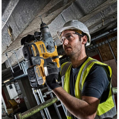 Перфоратор DeWALT DCH283P2
