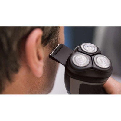 Електробритва чоловіча Philips S1332/41