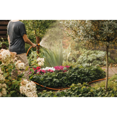 Котушка зі шлангом 1/2 ", 30 м і набором аксесуарів Fiskars 1023644