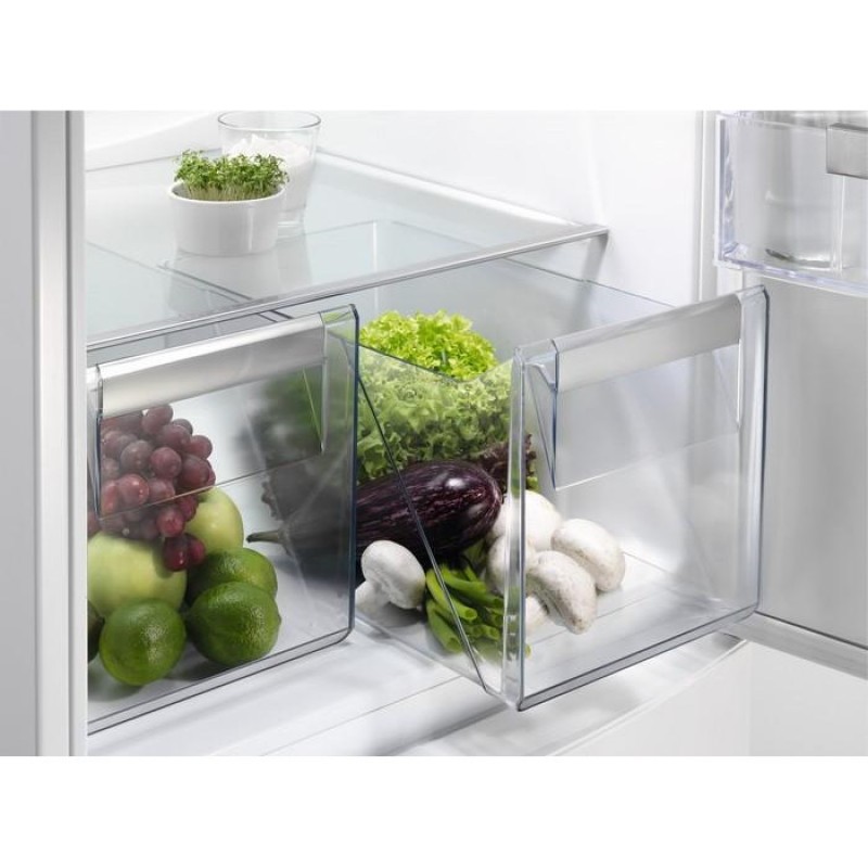 Холодильник з морозильною камерою Electrolux LNT7TF18S