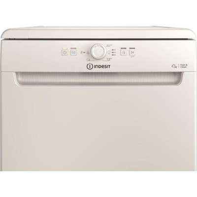Посудомоечная машина Indesit DFE1B1913