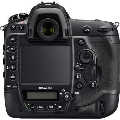 Дзеркальний фотоапарат Nikon D5 body (VBA460AE)