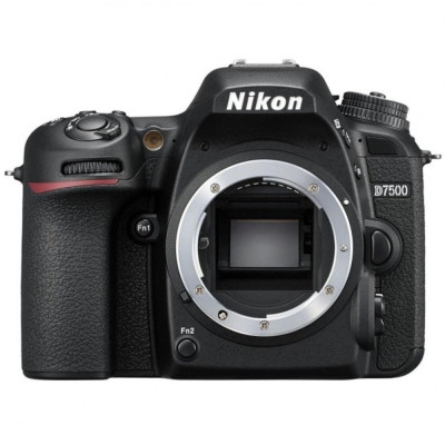 Дзеркальний фотоапарат Nikon D7500 body (VBA510AE)