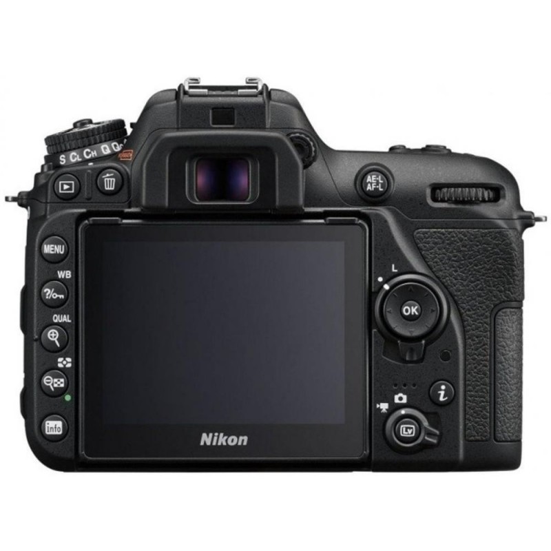 Дзеркальний фотоапарат Nikon D7500 body (VBA510AE)