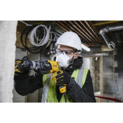 Перфоратори DeWalt D25133K