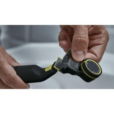 Тример для бороди та вусів Philips OneBlade Pro QP6530/15